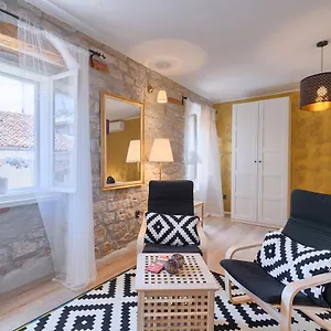 Apartment Luxury Fabris 
